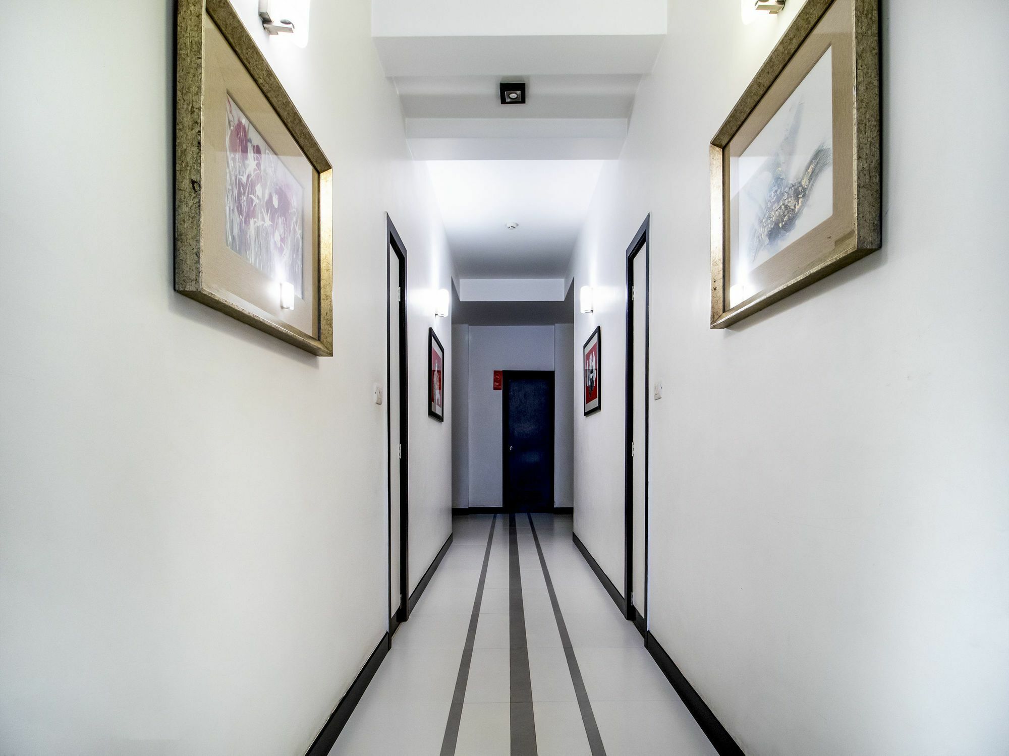 The Saneer Jaipur Hotel Buitenkant foto
