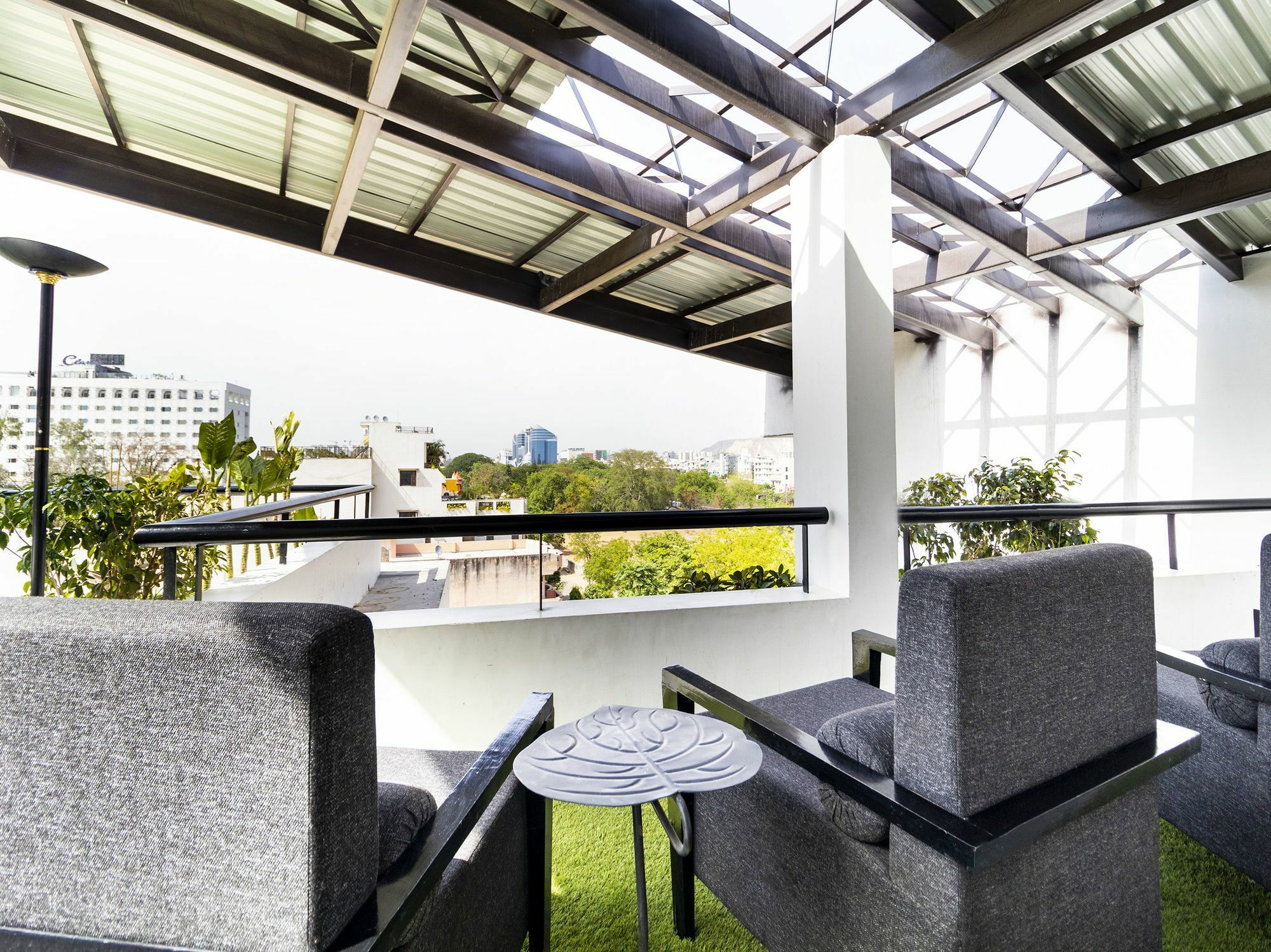 The Saneer Jaipur Hotel Buitenkant foto